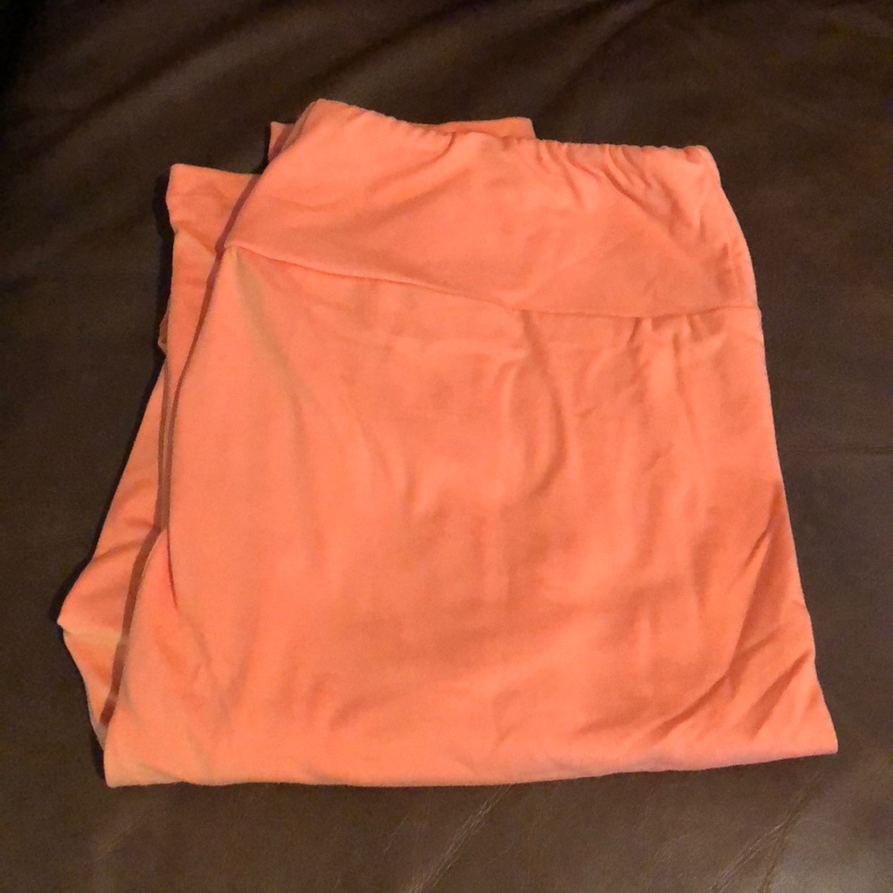 Famous buttery soft leggings